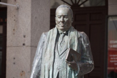 Antonio Machado, standbeeld in Segovia